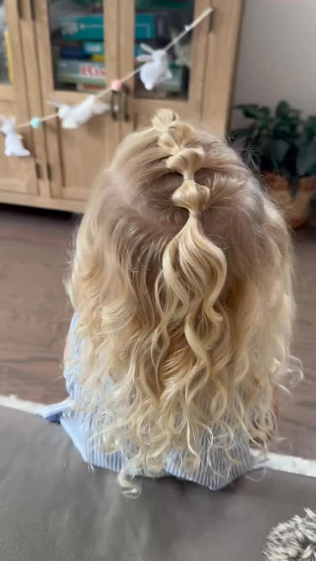 Center Bubble Braid Half-Up